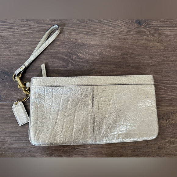 Coach Metallic Gold Leather Wristlet Clutch Unique Bag - Picture 1 of 10